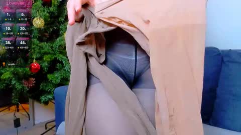 Jade online show from 01-30-25, 09:04