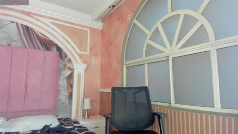 Snapshot of magnus_alejo chatting on 10-27-25, 11:25 Magnus Alejo online show from 10-27-25, 11:25