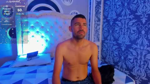 Snapshot of magnus_alejo chatting on 12-17-25, 11:27 Magnus Alejo online show from 12-17-25, 11:27