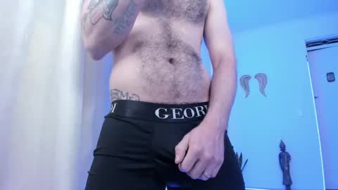 Snapshot of magnus_king chatting on 02-11-25, 04:55     online show from 02-11-25, 04:55