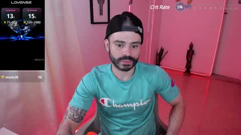 Snapshot of magnus_king chatting on 02-12-25, 02:14     online show from 02-12-25, 02:14