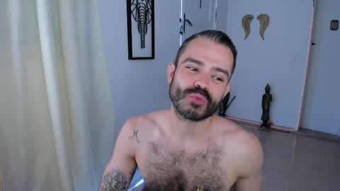 Snapshot of magnus_king chatting on 03-09-25, 08:31     online show from 03-09-25, 08:31