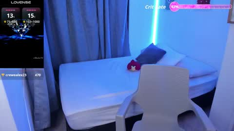 Snapshot of magnus_king chatting on 10-15-25, 11:16     online show from 10-15-25, 11:16