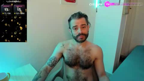 Snapshot of magnus_king chatting on 11-08-25, 12:33 online show from 11-08-25, 12:33