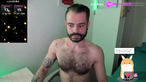 Snapshot of magnus_king chatting on 11-15-25, 11:32 online show from 11-15-25, 11:32