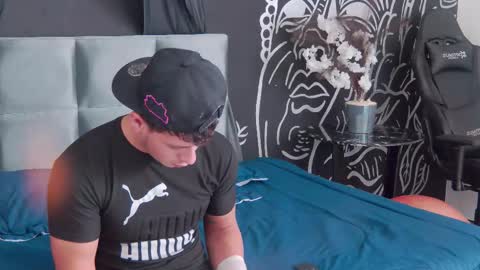 Snapshot of magnusknight_ chatting on 02-05-26, 04:11 Magnus online show from 02-05-26, 04:11