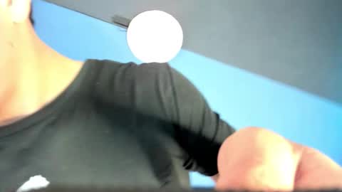 Snapshot of magnusknight_ chatting on 02-20-26, 01:44 Magnus online show from 02-20-26, 01:44