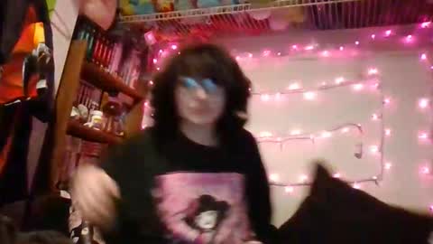 Magnus online show from 04-22-26, 04:04