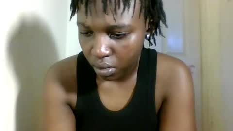 Snapshot of magyc_peach chatting on 03-31-26, 12:05 magyc_peach online show from 03-31-26, 12:05