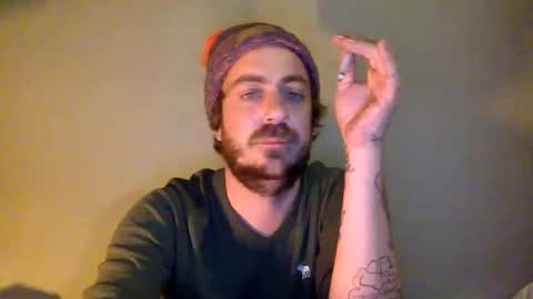 Snapshot of mahassitwalou chatting on 02-14-26, 06:59 mahassitwalou online show from 02-14-26, 06:59