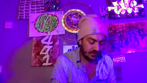 Snapshot of mahassitwalou chatting on 03-14-26, 06:08 mahassitwalou online show from 03-14-26, 06:08