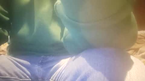 Snapshot of maho0 chatting on 01-15-26, 12:32 maho0 online show from 01-15-26, 12:32