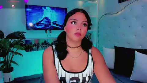 Snapshot of maia_hotts chatting on 07-17-26, 10:47 CamiiGarcia online show from 07-17-26, 10:47