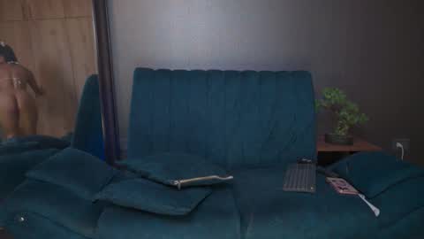 Snapshot of maia_stark_ chatting on 11-14-25, 02:43 Maia Stark online show from 11-14-25, 02:43