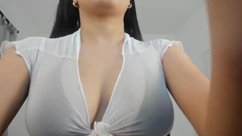 Snapshot of maia_w10 chatting on 12-28-24, 12:45 Maia online show from 12-28-24, 12:45