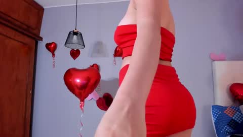 Snapshot of maia_w10 chatting on 02-14-25, 12:57 Maia online show from 02-14-25, 12:57