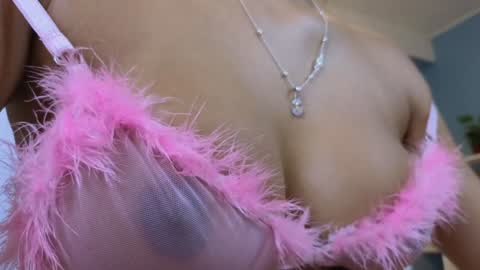 Snapshot of maiaa_ruiz chatting on 12-04-24, 03:10 Maiaa Ruiz online show from 12-04-24, 03:10