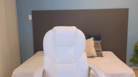 Snapshot of maiaa_ruiz chatting on 01-11-25, 01:22 Maiaa Ruiz online show from 01-11-25, 01:22