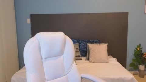 Snapshot of maiaa_ruiz chatting on 01-13-25, 02:11 Maiaa Ruiz online show from 01-13-25, 02:11