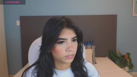 Snapshot of maiaa_ruiz chatting on 02-10-25, 01:11 Maiaa Ruiz online show from 02-10-25, 01:11