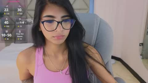 Snapshot of maiaa_ruiz chatting on 11-25-25, 02:28 Maiaa Ruiz online show from 11-25-25, 02:28