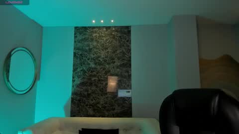  Maia  online show from 11-10-25, 08:19