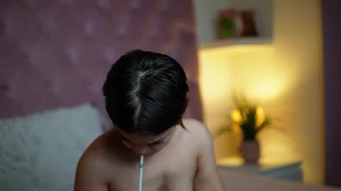  Maia  online show from 09-15-25, 08:14