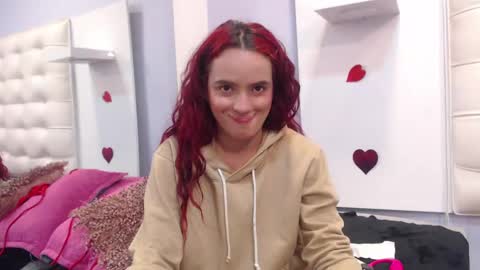 Maia  online show from 03-08-25, 09:18