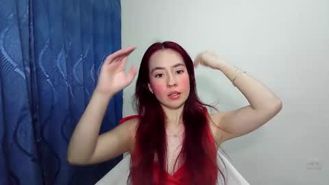 Snapshot of maiarosse_ chatting on 01-15-26, 03:55 MaiaRosse online show from 01-15-26, 03:55