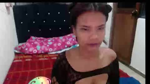 Snapshot of maidy_19 chatting on 10-07-25, 01:36 maidy_19 online show from 10-07-25, 01:36