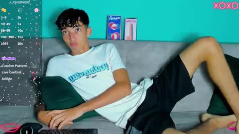 Maikol online show from 10-12-25, 12:37