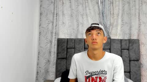 Maikol online show from 12-21-25, 12:23