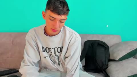 Maikol online show from 04-14-26, 12:33