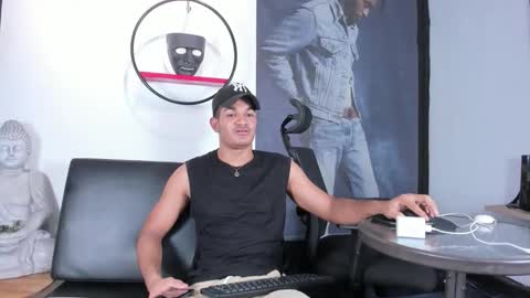MAIKOL online show from 05-31-26, 01:58
