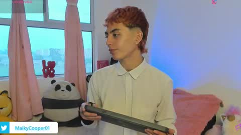 Snapshot of maiky_cooper01 chatting on 03-05-26, 07:10 maiky_cooper01 online show from 03-05-26, 07:10