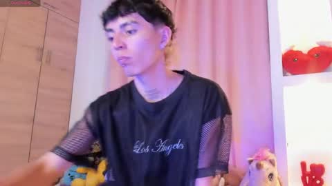 maiky_cooper01 online show from 04-26-26, 11:57