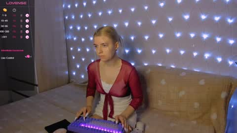 Your kitty online show from 01-23-25, 02:44