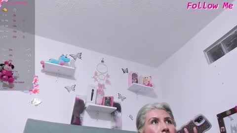 Snapshot of mailyn_bakerrr chatting on 02-03-26, 02:53 mailyn bakerrr online show from 02-03-26, 02:53