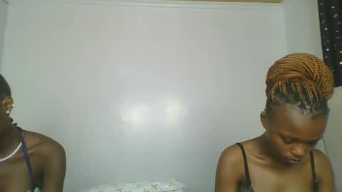 Snapshot of maira_luv1 chatting on 01-13-26, 09:03 maira luv1 online show from 01-13-26, 09:03