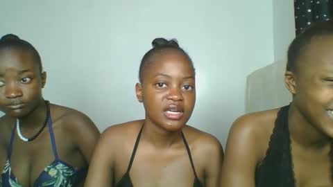 Snapshot of maira_luv1 chatting on 02-03-26, 08:41 maira luv1 online show from 02-03-26, 08:41