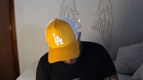 Snapshot of maison_xmed chatting on 02-20-26, 05:57 maison_xmed online show from 02-20-26, 05:57