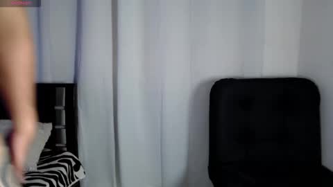 Snapshot of maison_xmed chatting on 03-03-26, 10:04 maison_xmed online show from 03-03-26, 10:04