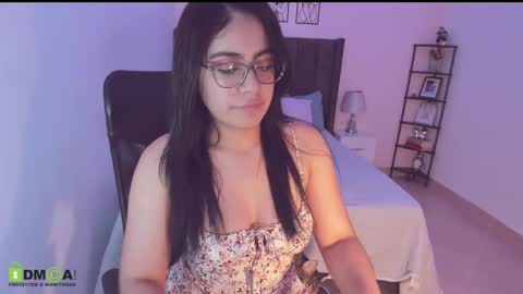 Maite online show from 10-07-25, 04:53
