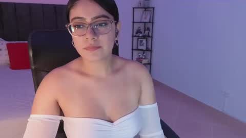 Maite online show from 07-29-26, 04:43