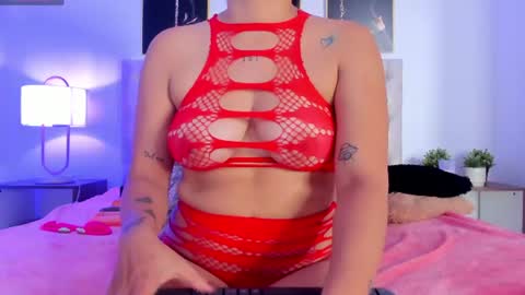 mai  online show from 07-18-26, 07:06