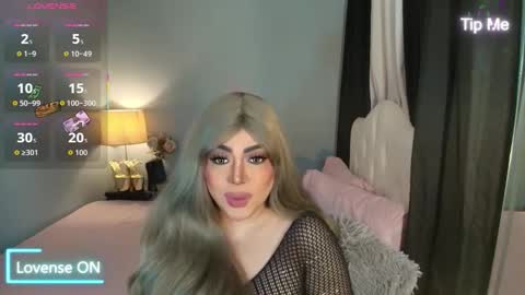 majestydannaxx online show from 12-23-25, 02:53