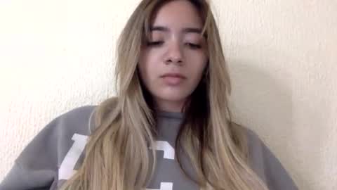 Snapshot of majo_gomezz chatting on 05-06-26, 12:08 majo_gomezz online show from 05-06-26, 12:08