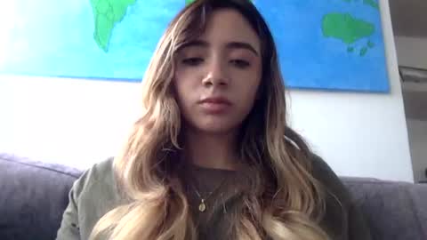 Snapshot of majo_gomezz chatting on 06-16-26, 09:06 majo_gomezz online show from 06-16-26, 09:06