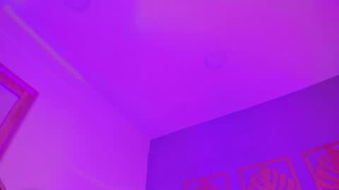 Snapshot of majo_rose chatting on 05-28-26, 07:33 MAJO ROSE online show from 05-28-26, 07:33