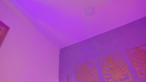 MAJO ROSE  online show from 06-24-26, 07:13